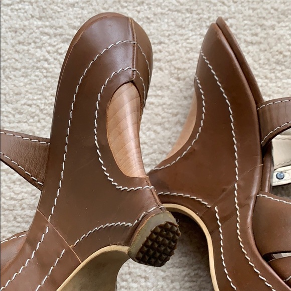 Platform sandals - Picture 2 of 5